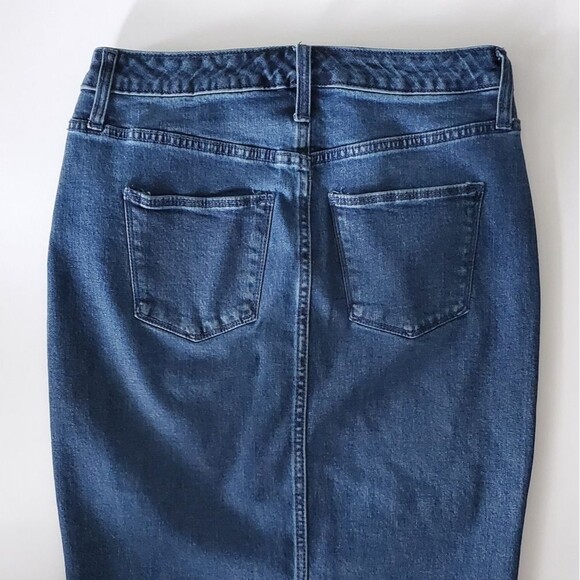 Universal Thread Women's Denim Skirt Size 2 Dark Wash Midi Jeans Pencil Skirt - Picture 3 of 6